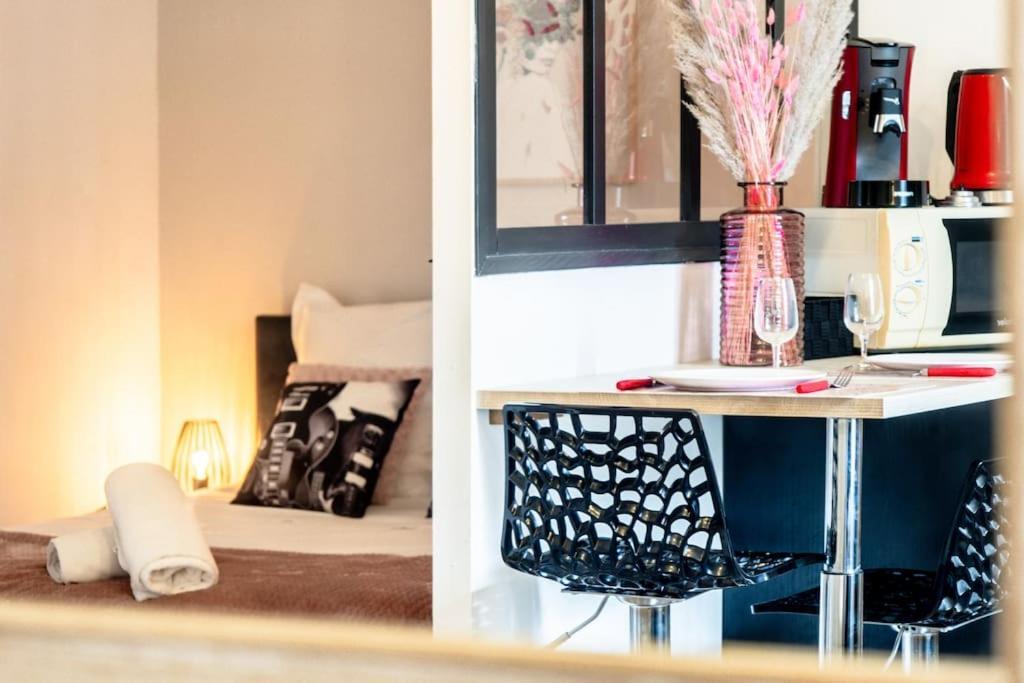 La Vie En Rose, Studio Cv Beaune Beaune  Zewnętrze zdjęcie